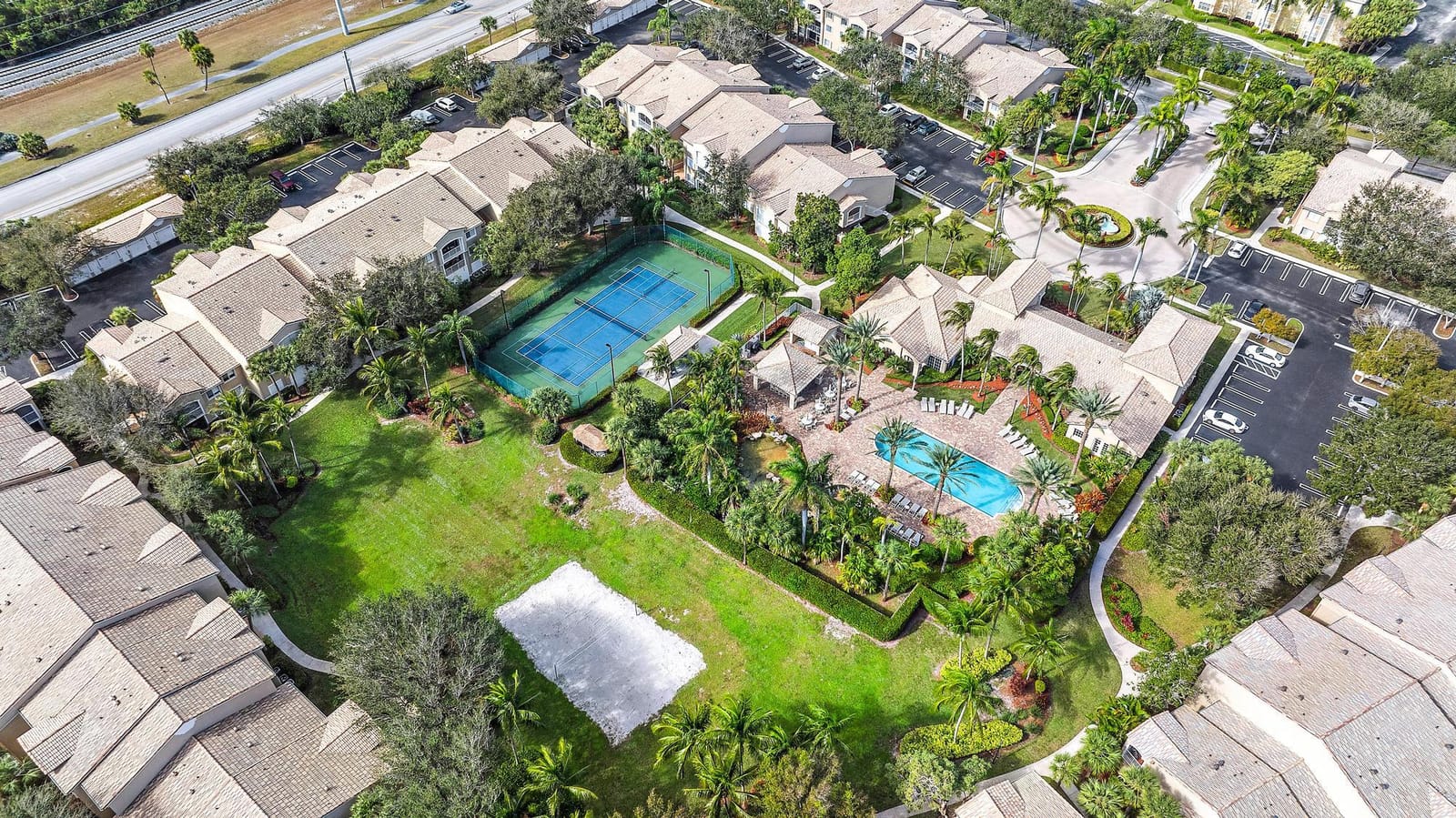 272 Village Boulevard 7111, Tequesta, FL 33469 photo 16