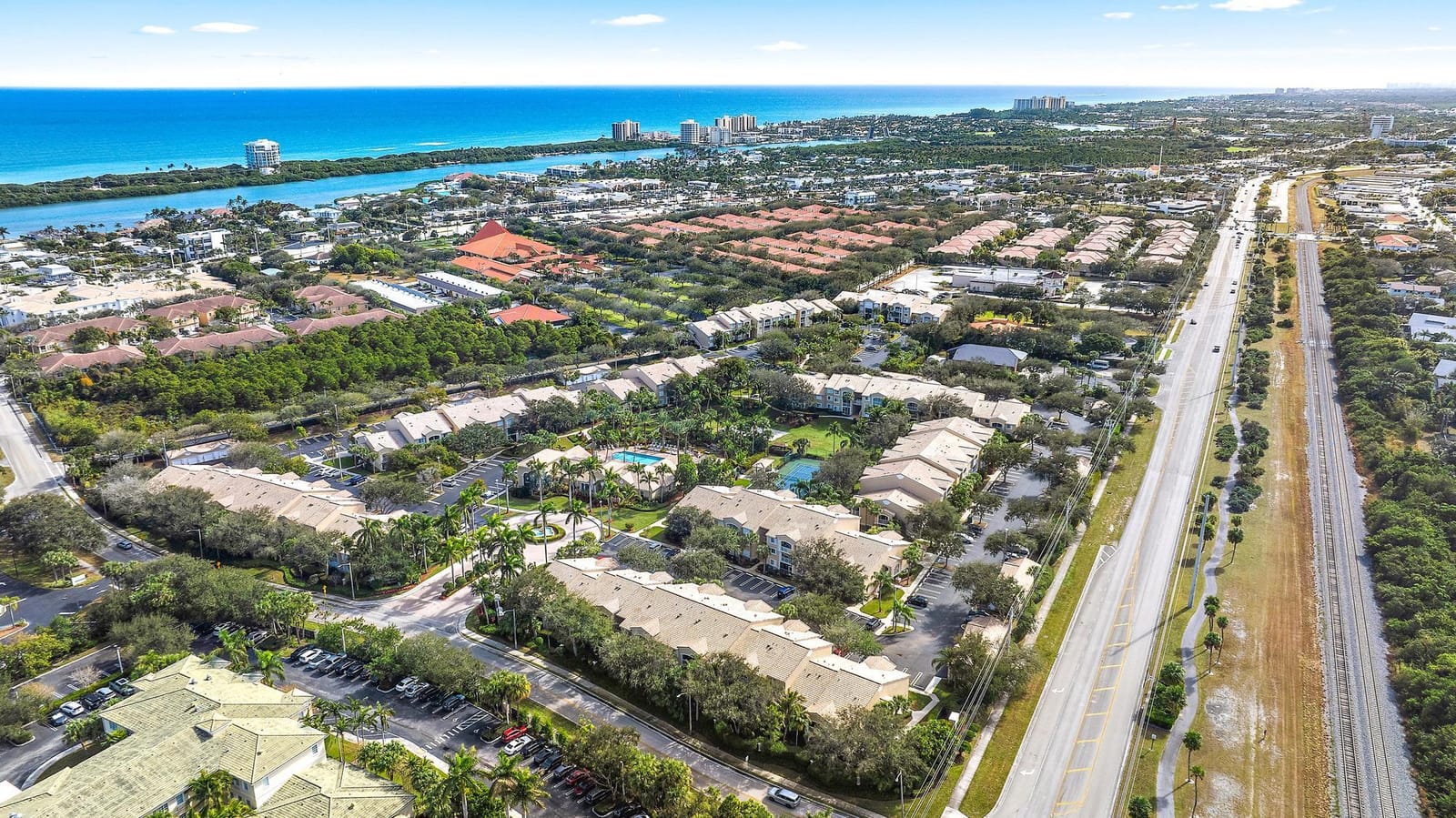 272 Village Boulevard 7111, Tequesta, FL 33469 photo 25