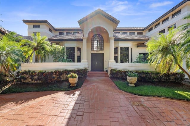 1860 Merion Lane, Coral Springs, FL 33071