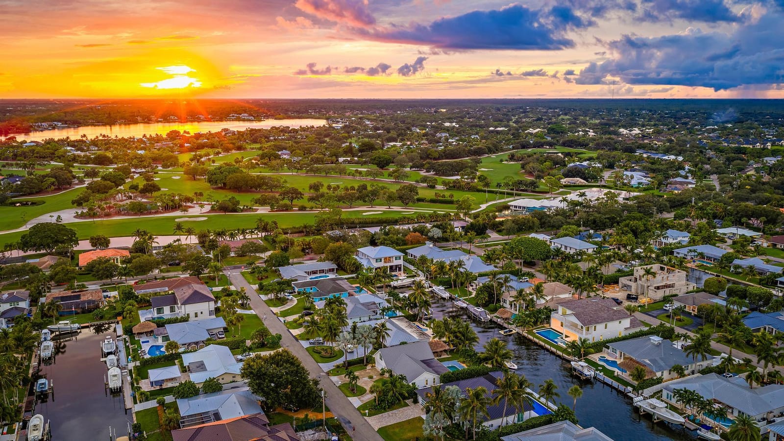 19 Leeward Circle, Tequesta, FL 33469 photo 3