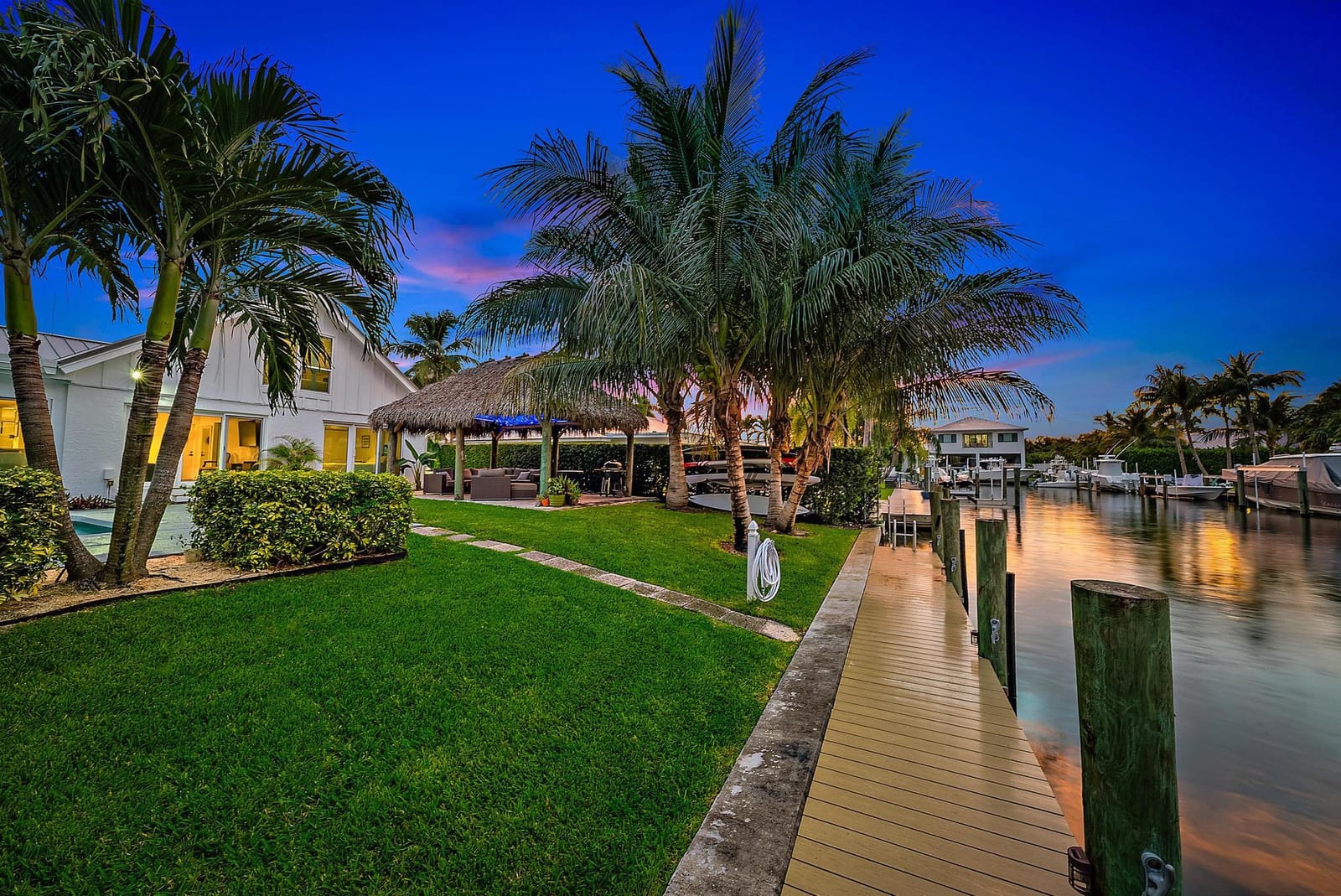 19 Leeward Circle, Tequesta, FL 33469 photo 5