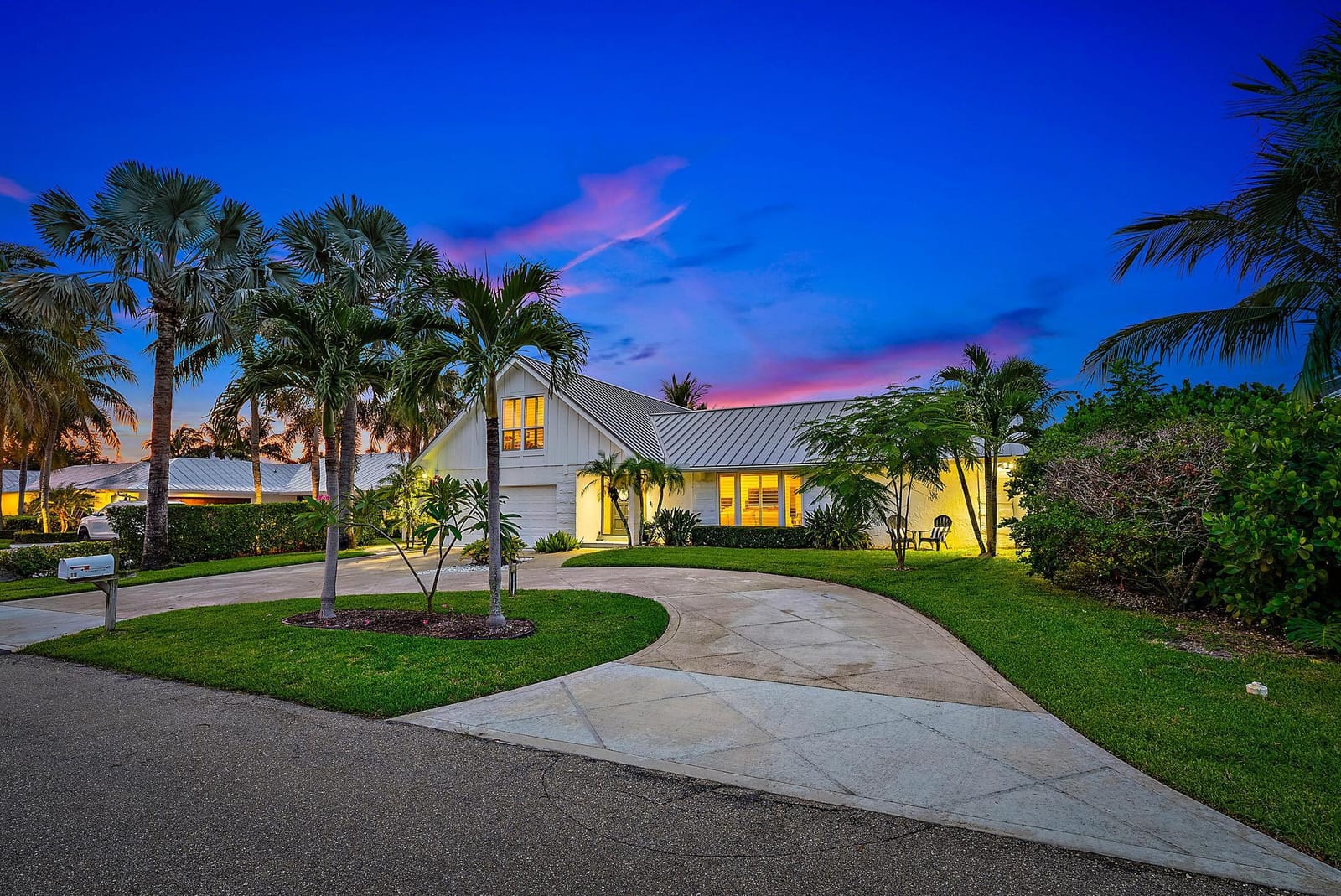 19 Leeward Circle, Tequesta, FL 33469 photo 9