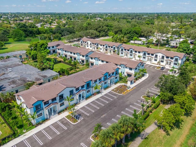 6159 SW 36th Court, Miramar, FL 33023