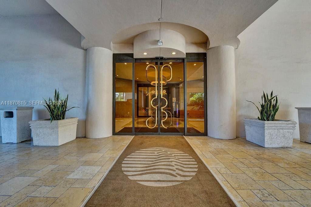 19667 Turnberry Way 20E, Aventura, FL 33180 photo 30