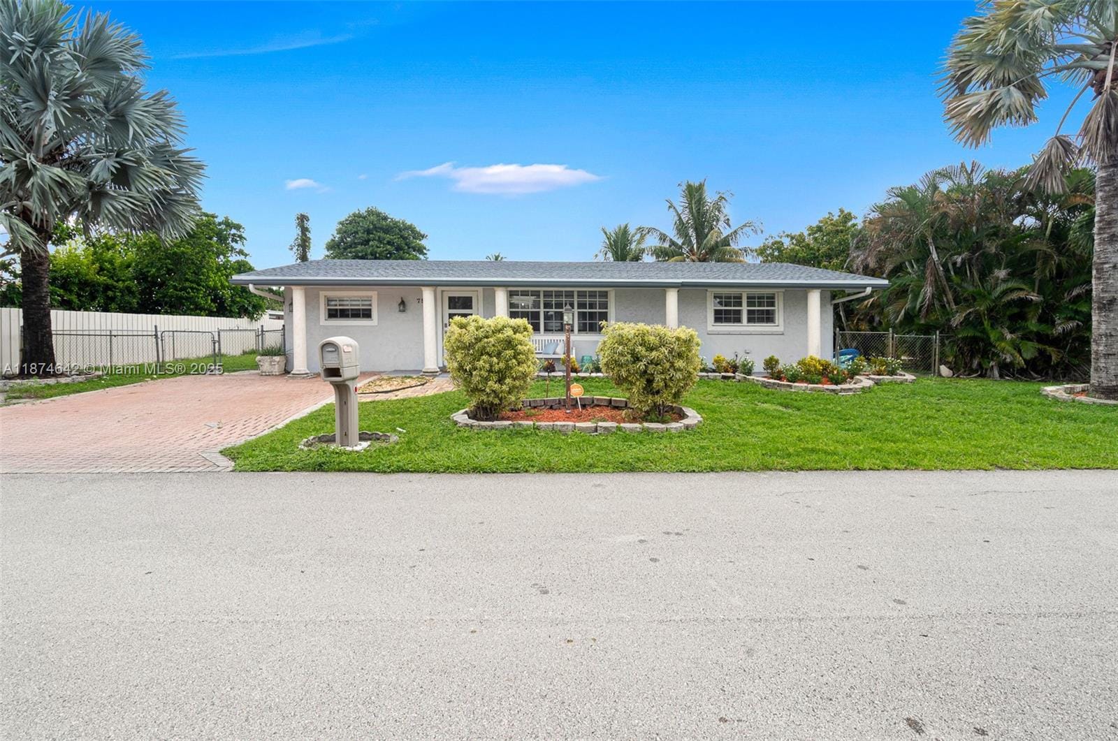 7951 NW 11th Street — photo 3