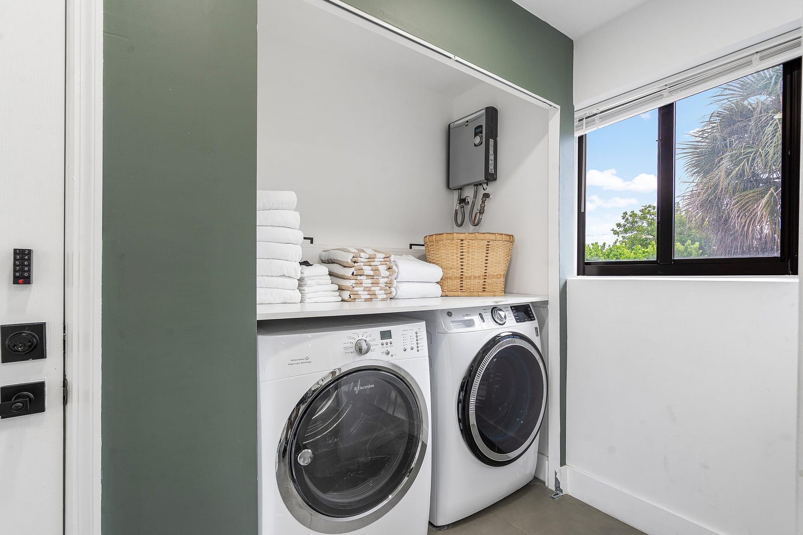 1300 SE 1st Way, Deerfield Beach, FL 33441 photo 16