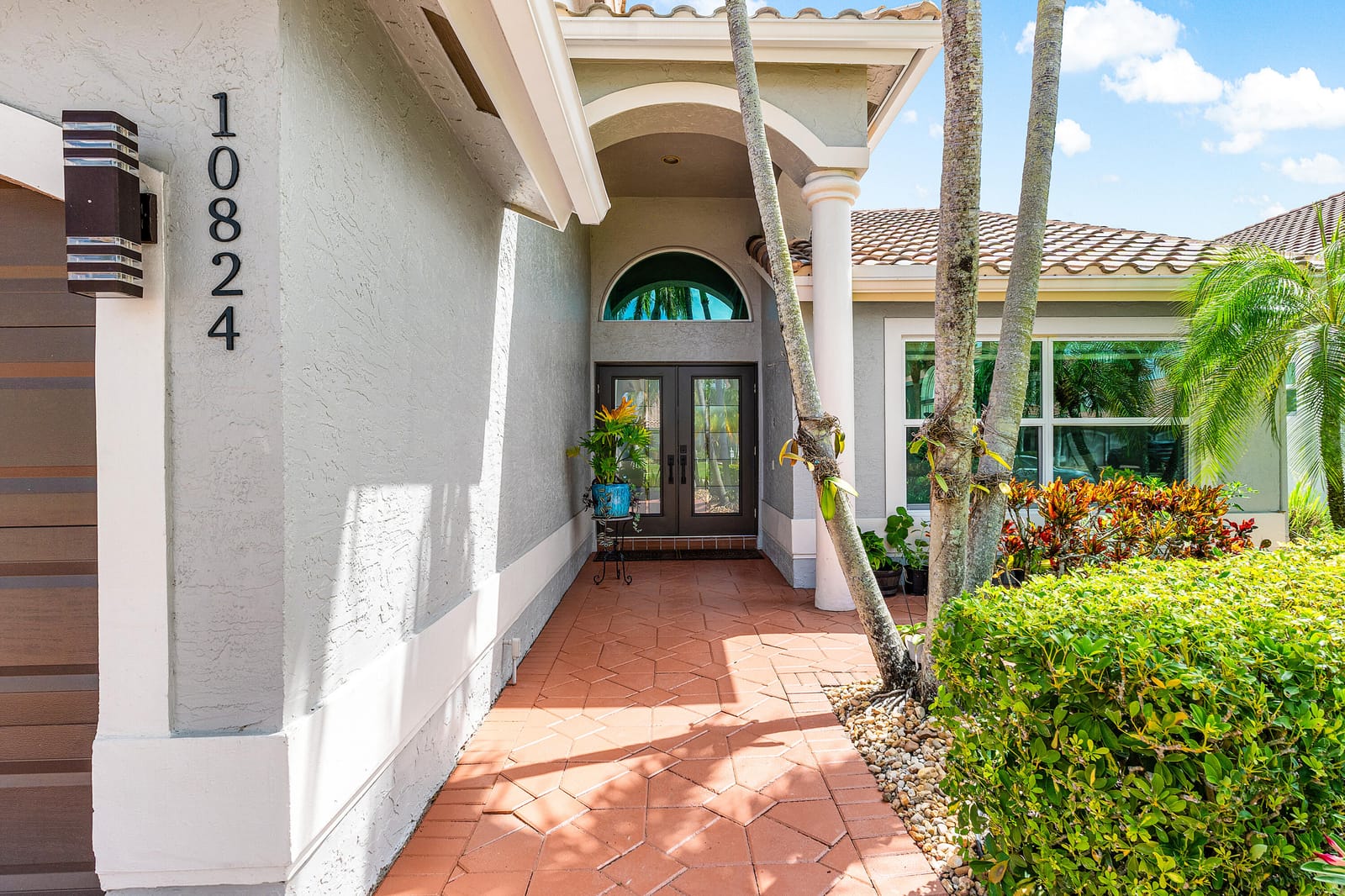 10824 Tea Olive Lane — photo 4