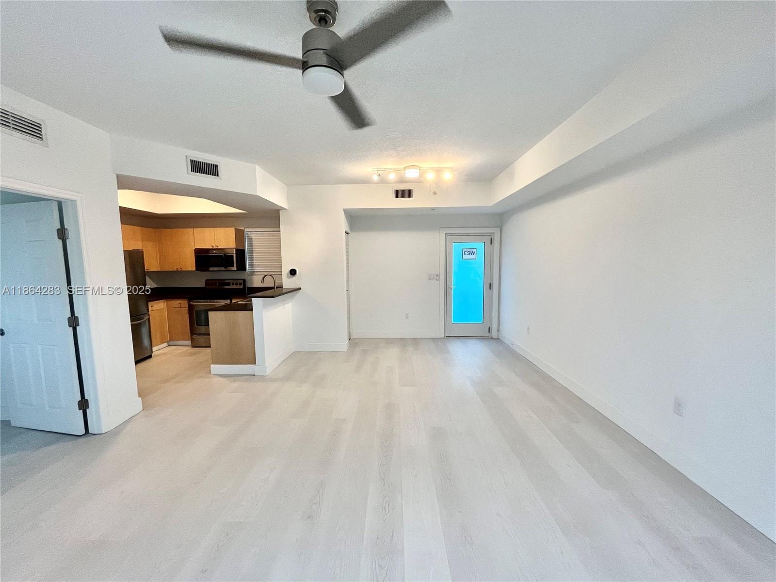 7516 NE 1st Avenue 302 — photo 3
