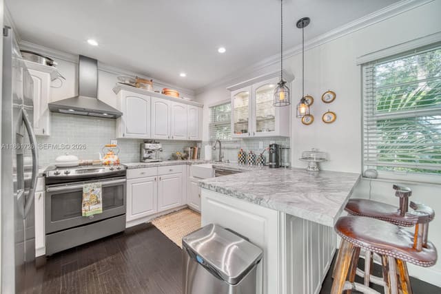 5640 SW 78th Street 124C, sold in Pathways Condo, Miami, FL