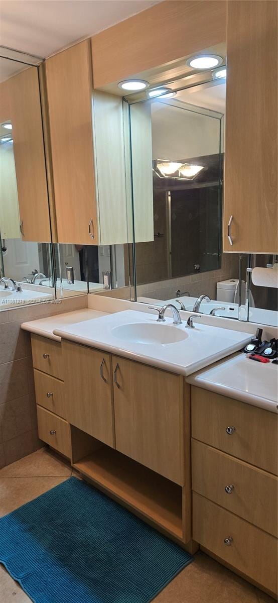 3558 Magellan Circle 132, Aventura, FL 33180 photo 18