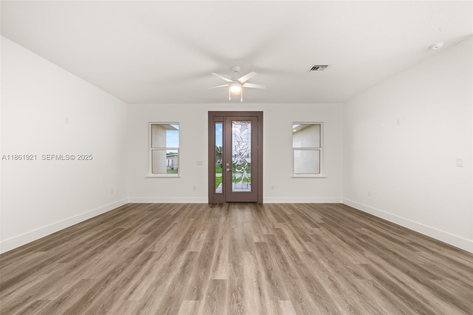 1457 Mitchell Drive, Sebring, FL 33872 photo 2