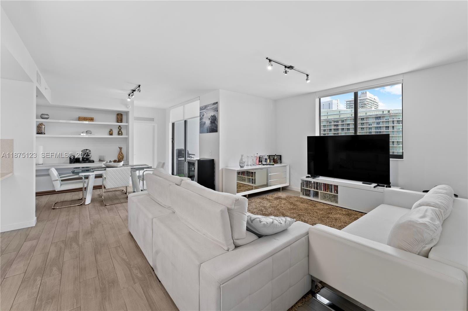 999 SW 1st Avenue 3304, Miami, FL 33130 photo 16