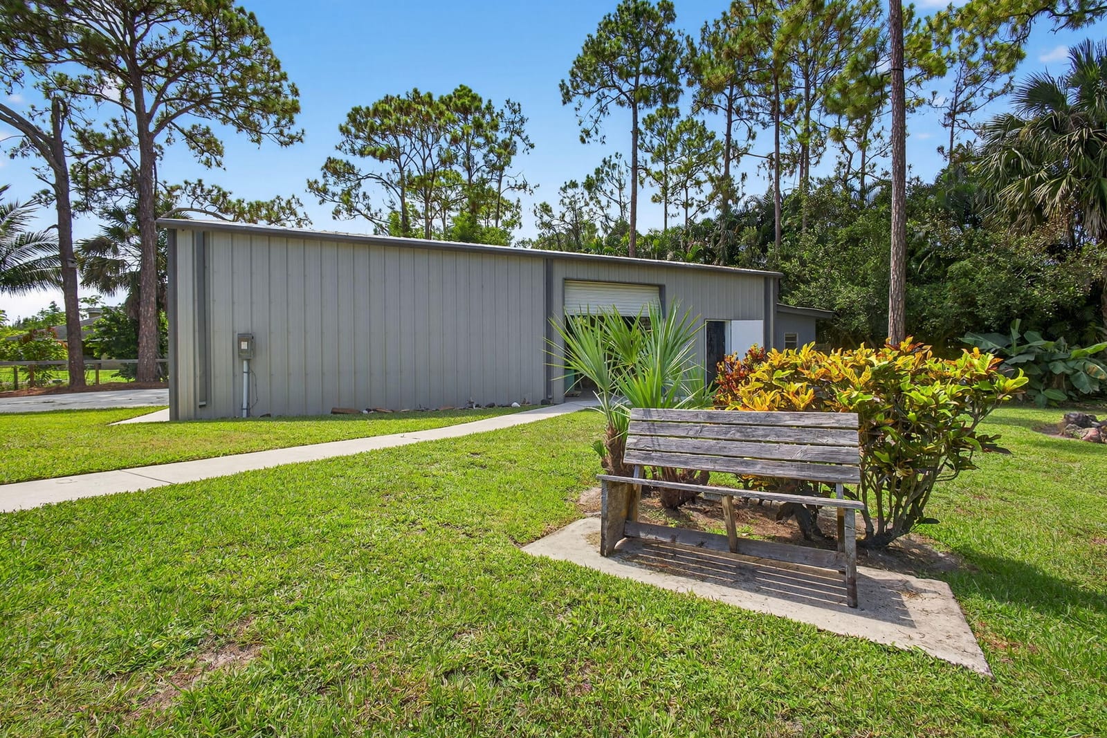 14769 60th Court N, The Acreage, FL 33470 photo 25