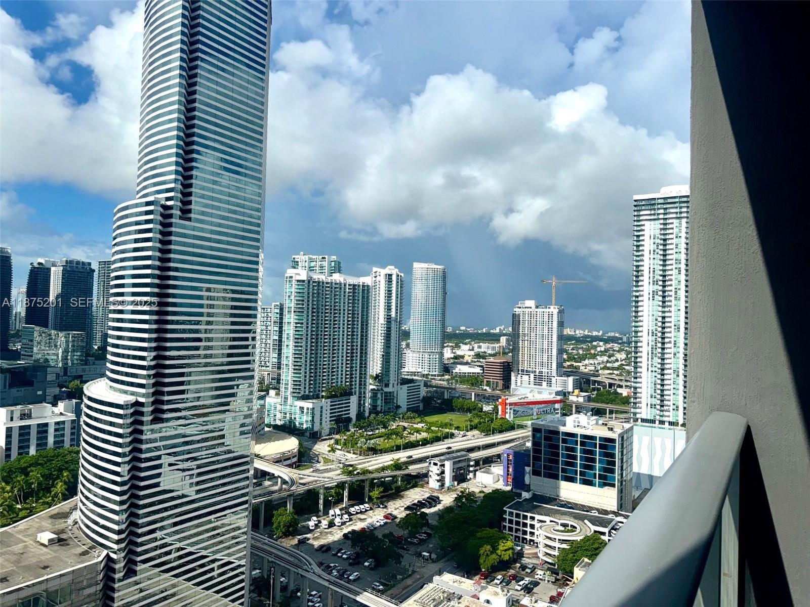 151 SE 1st Street 2807, Miami, FL 33131 photo 13