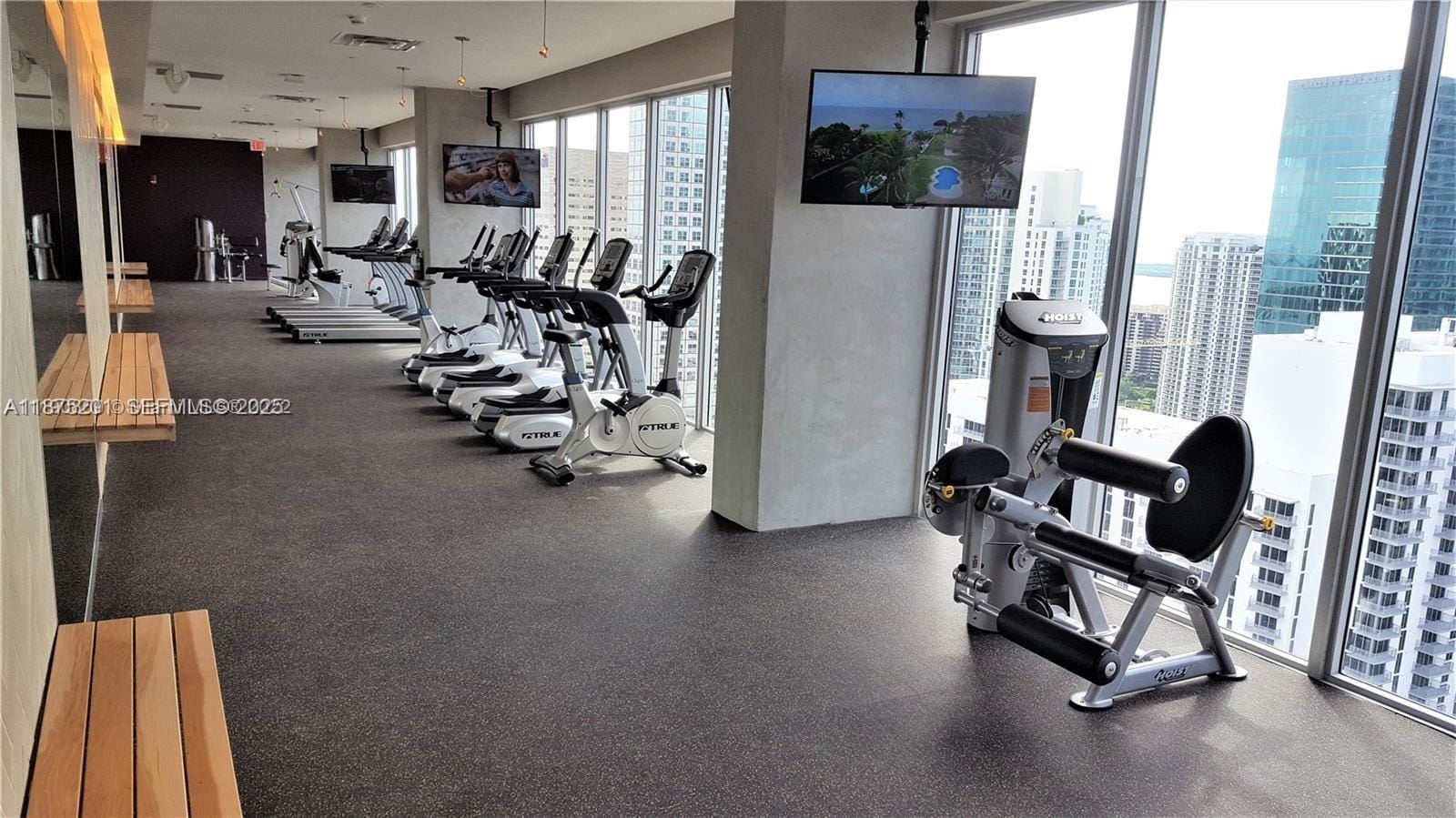 151 SE 1st Street 2807, Miami, FL 33131 photo 24