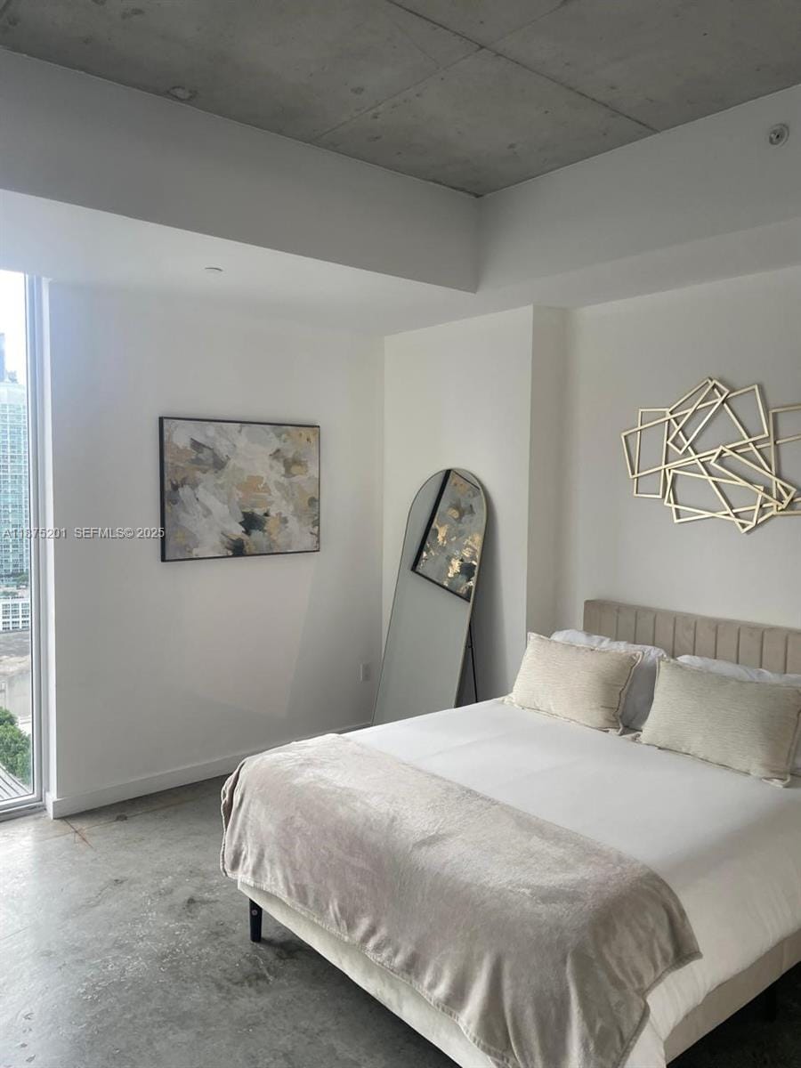 151 SE 1st Street 2807, Miami, FL 33131 photo 5