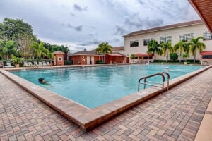 160 Preston D 160, Boca Raton, FL 33434 photo 25