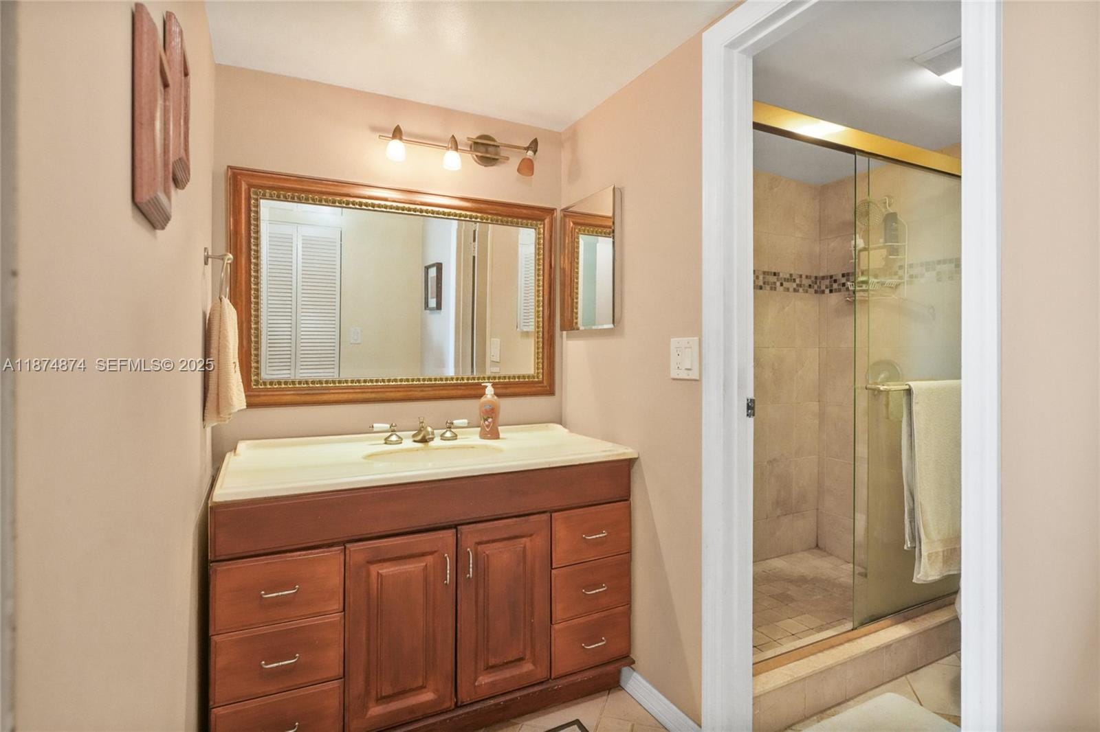 20400 W Country Club Drive 416, Aventura, FL 33180 photo 15