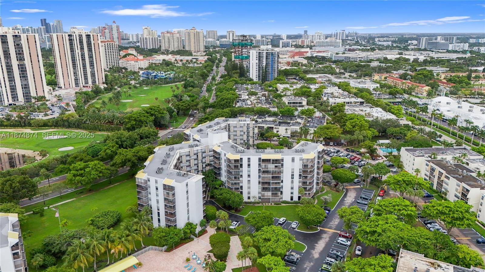 20400 W Country Club Drive 416, Aventura, FL 33180 photo 29