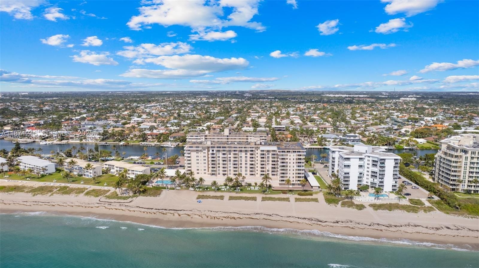 1051 Hillsboro Mile 805E, Hillsboro Beach, FL 33062