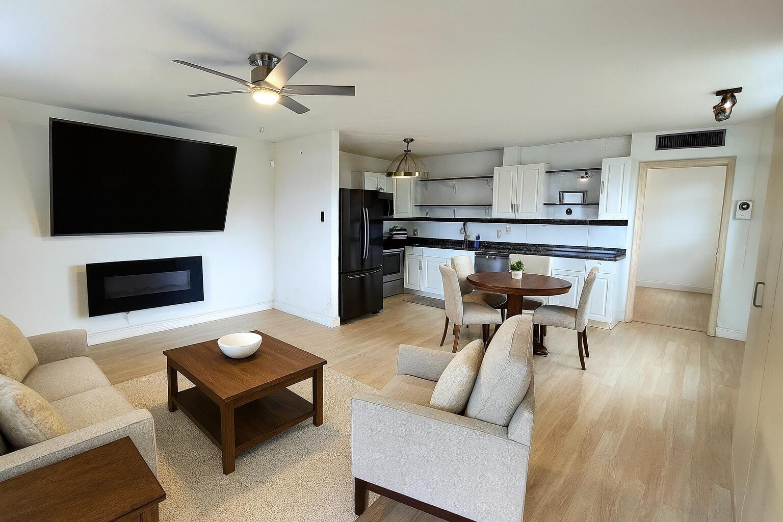 670 Flanders N 670, Delray Beach, FL 33484