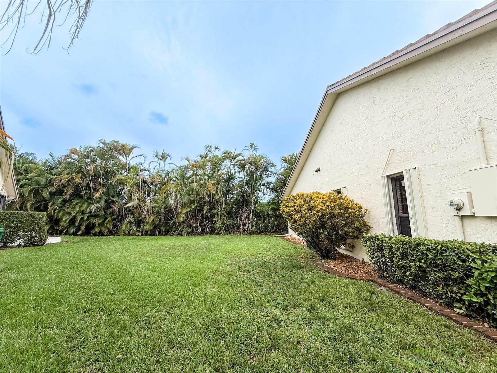 1450 Lakeview Circle, Coral Springs, FL 33071 photo 27