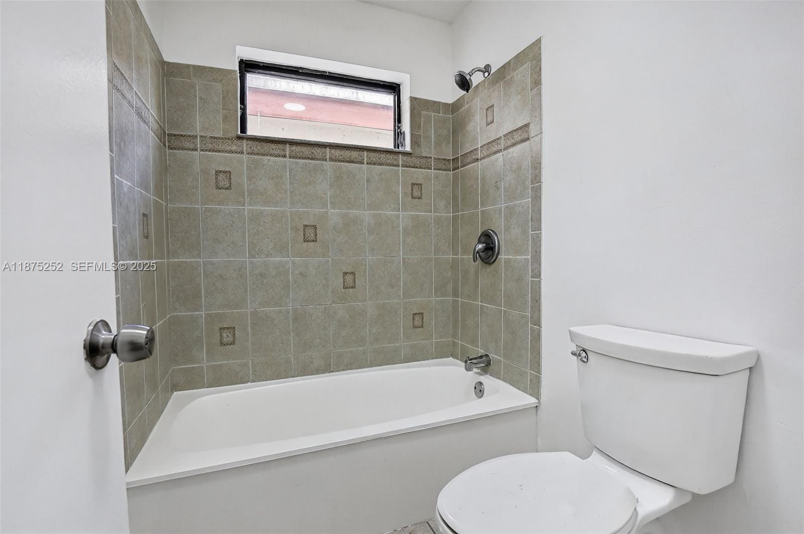 311 Lakeside Court 238 — photo 12