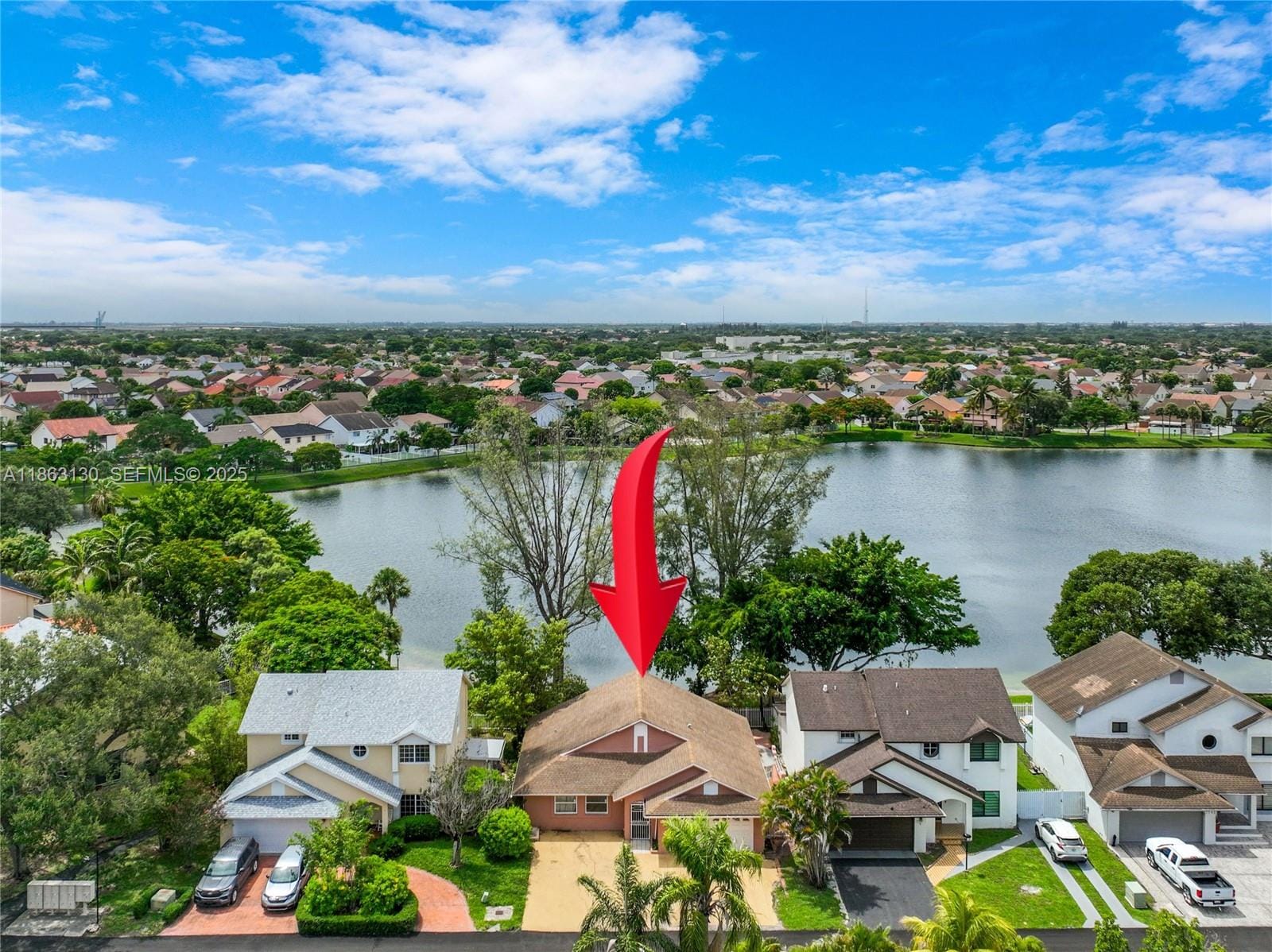 7755 NW 187th Terrace, Hialeah, FL 33015