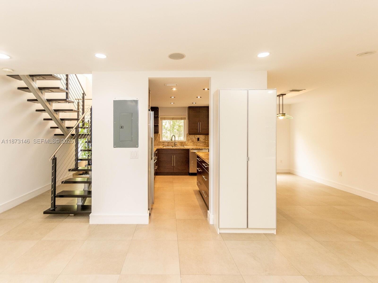 1310 Salzedo Street 1310 — photo 12