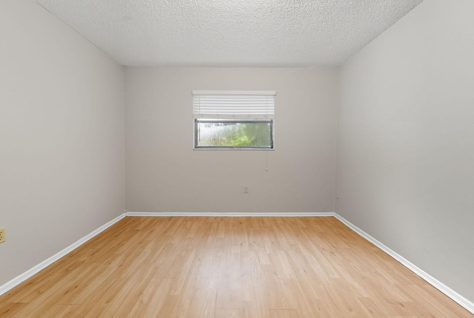 11930 NW 33rd Street, Sunrise, FL 33323 photo 15