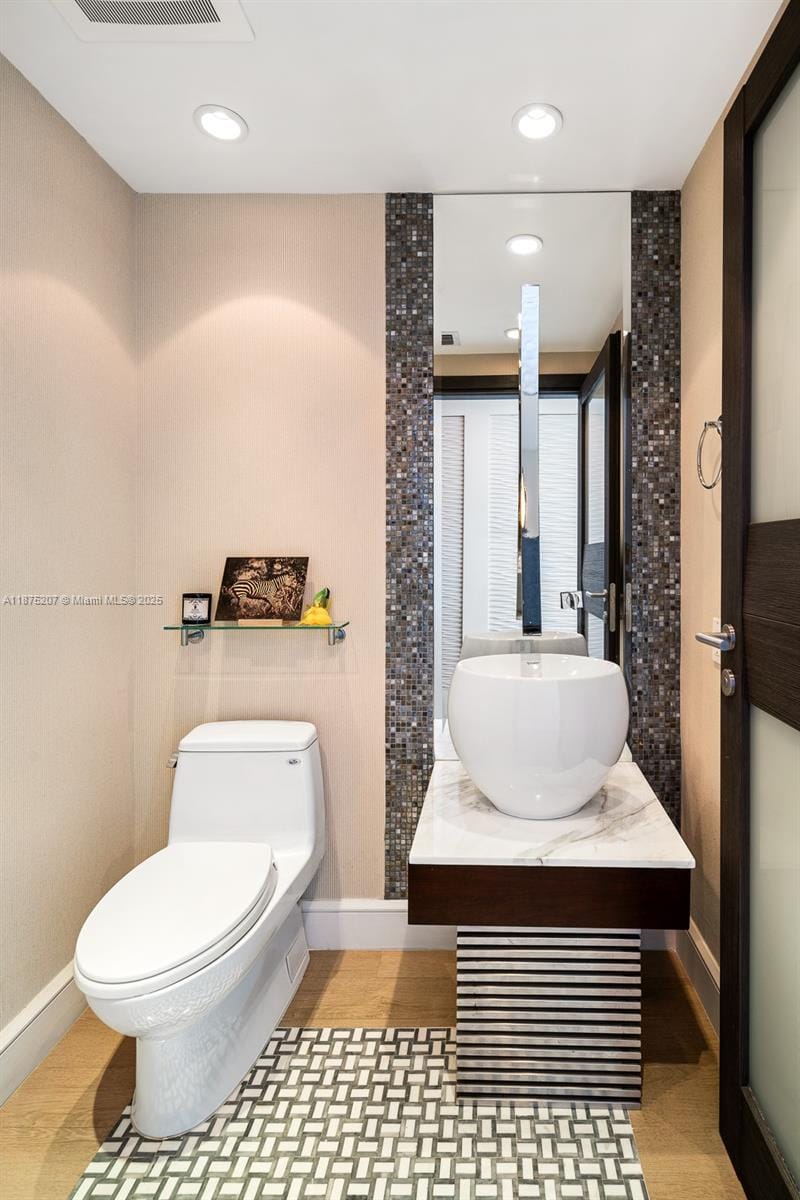 2020 N Bayshore Drive 4101, Miami, FL 33137 photo 22