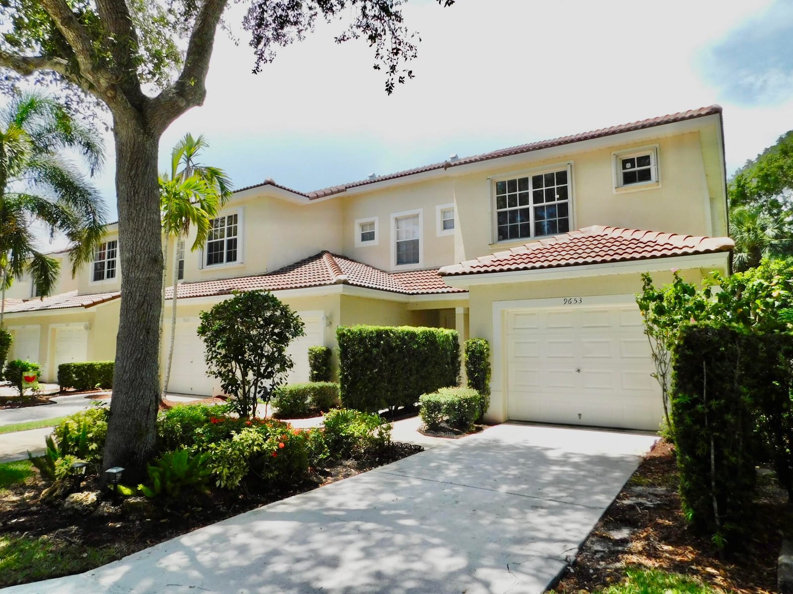 9653 Porta Leona Lane — photo 2