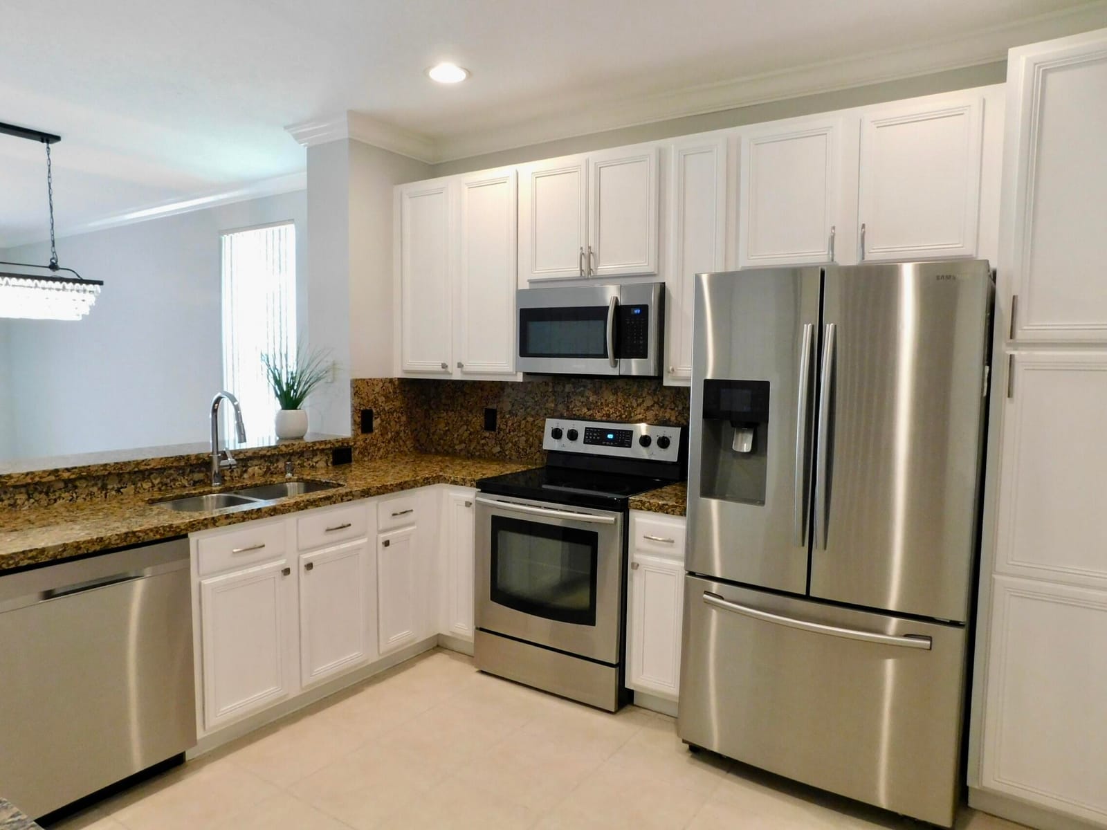 9653 Porta Leona Lane — photo 7