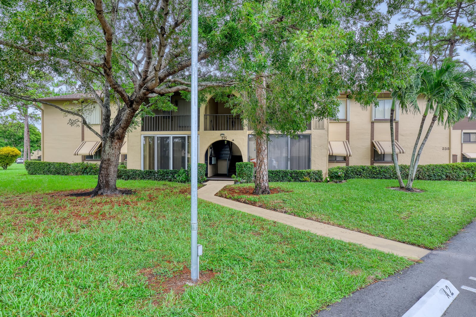 235 Pine Hov Circle A-1, Greenacres, FL 33463