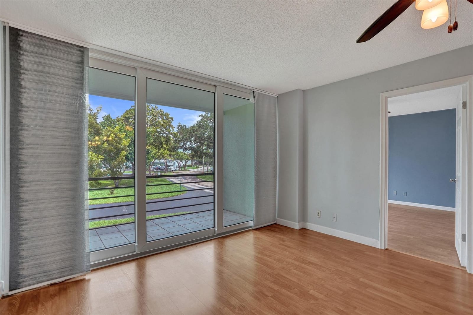 114 Royal Park Drive 2H, Oakland Park, FL 33309 photo 17
