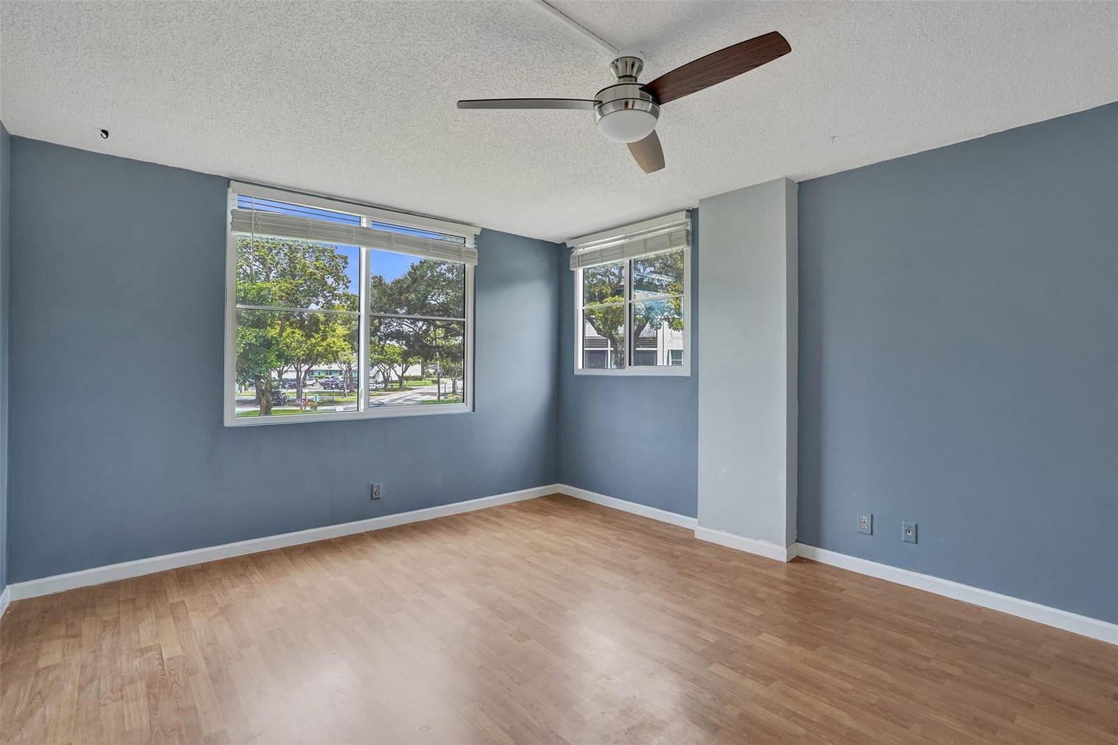 114 Royal Park Drive 2H, Oakland Park, FL 33309 photo 24