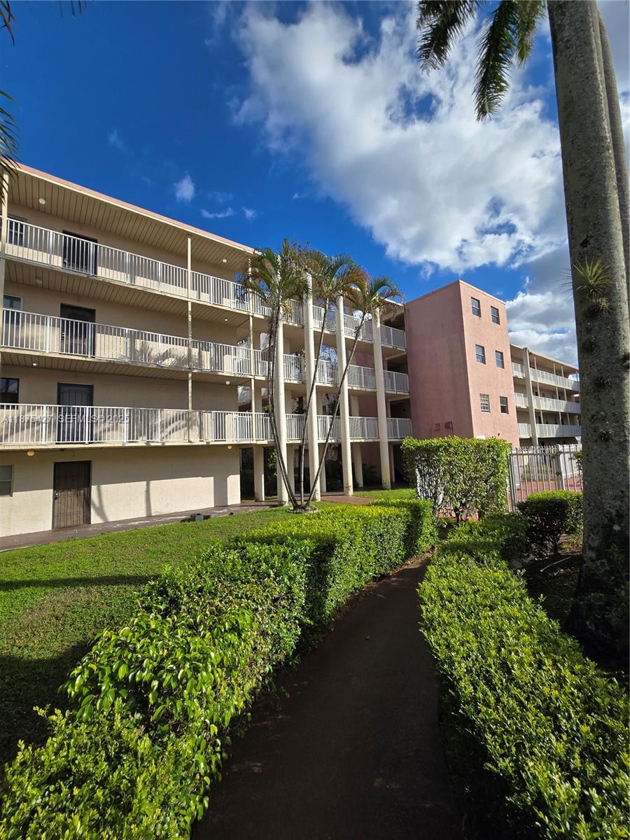2800 NW 56th Avenue C104, Lauderhill, FL 33313, Lauderhill