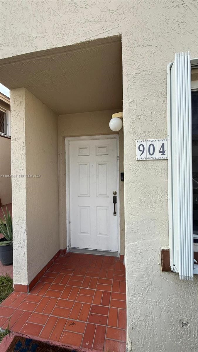 431 NW 82nd Avenue 904, Miami, FL 33126 photo 2