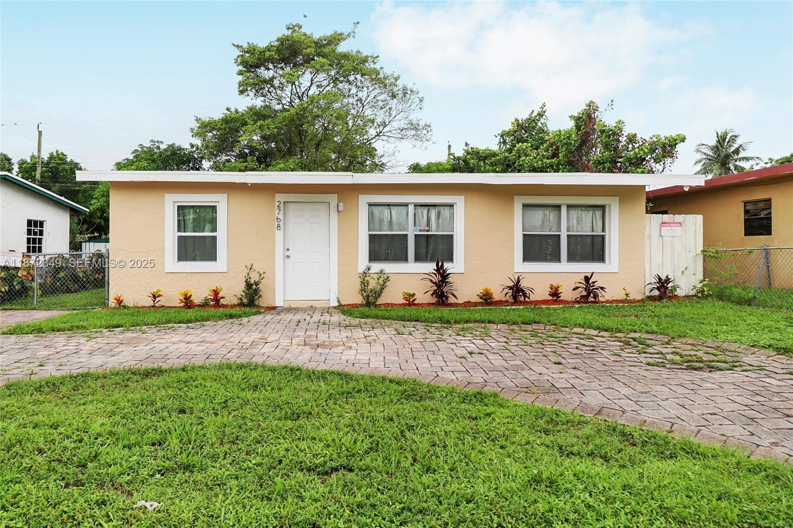 2768 NW 5th Street — photo 2