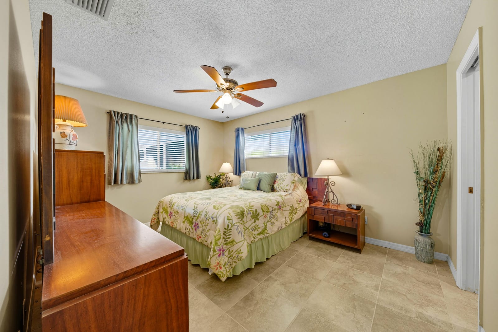 1316 41st Avenue, Vero Beach, FL 32960 photo 24