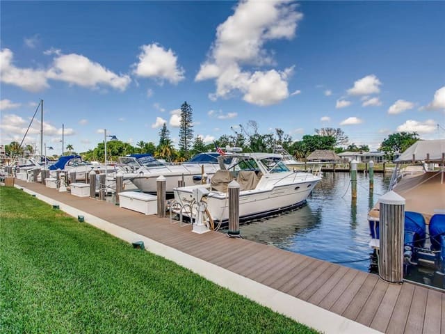2731 NE 14th St Causeway 508, sold in Sea Haven, Pompano Beach, FL