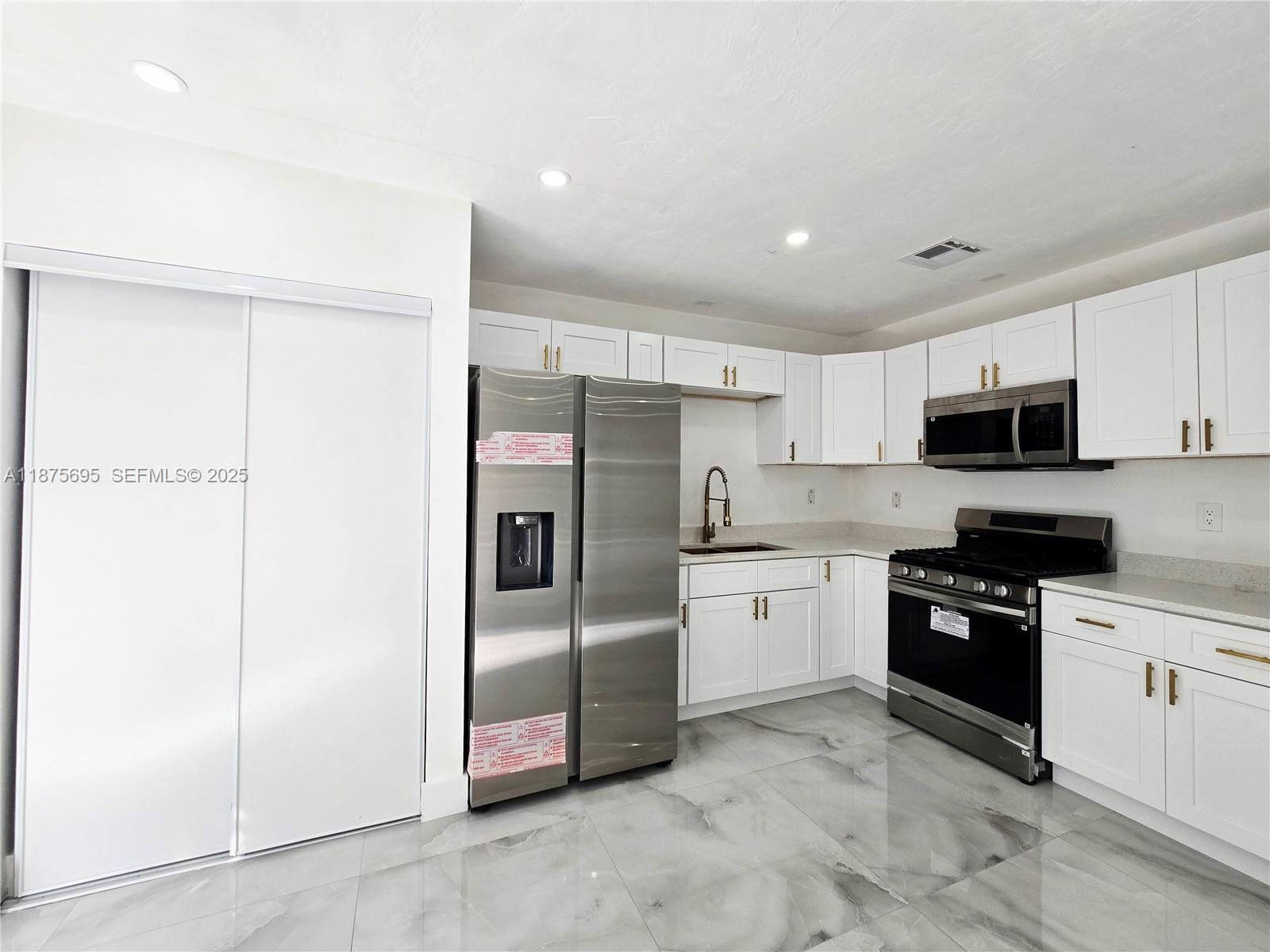 19585 NW 29th Court — photo 12