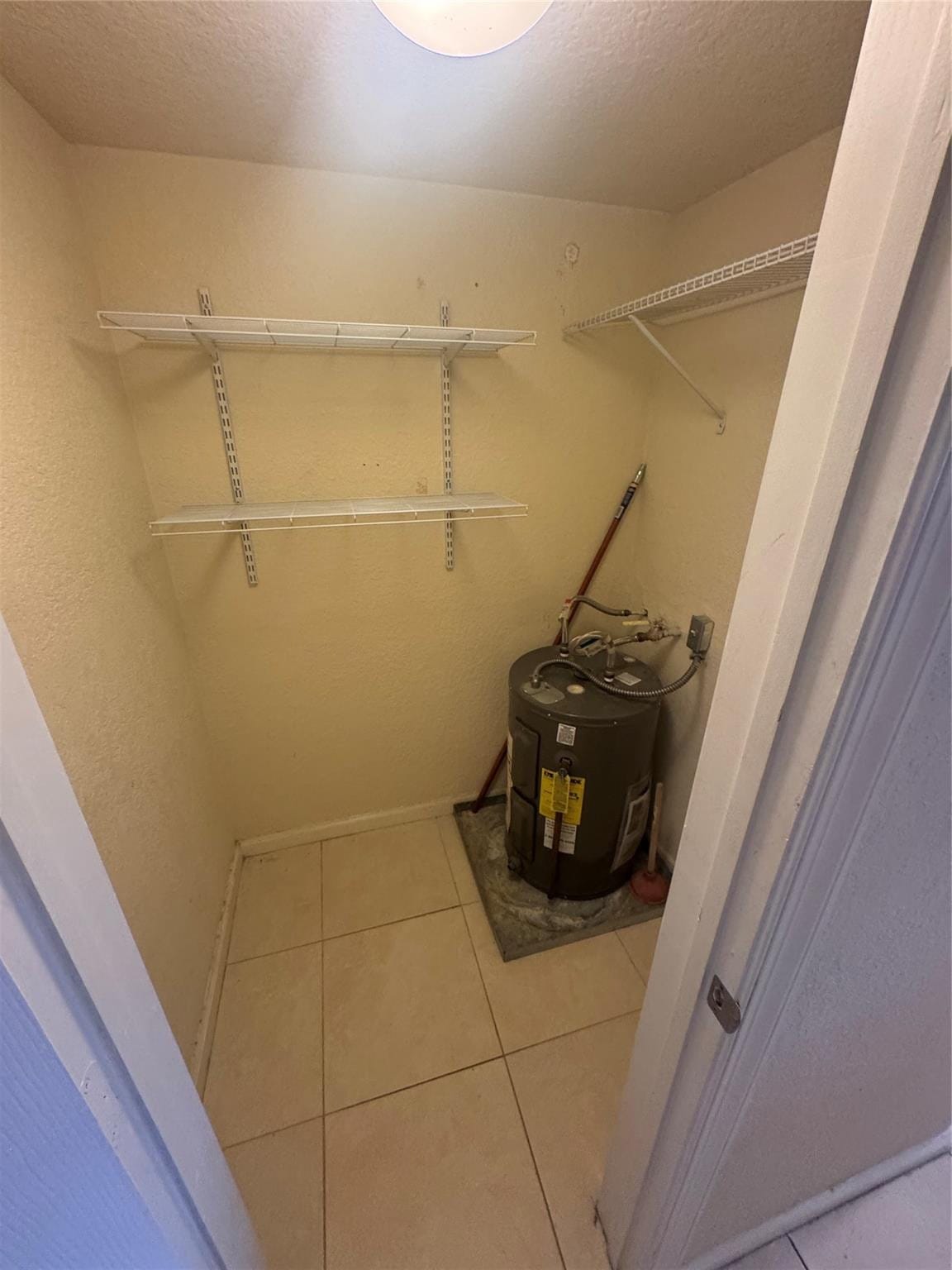 2120 NE 42nd Court 6 — photo 6