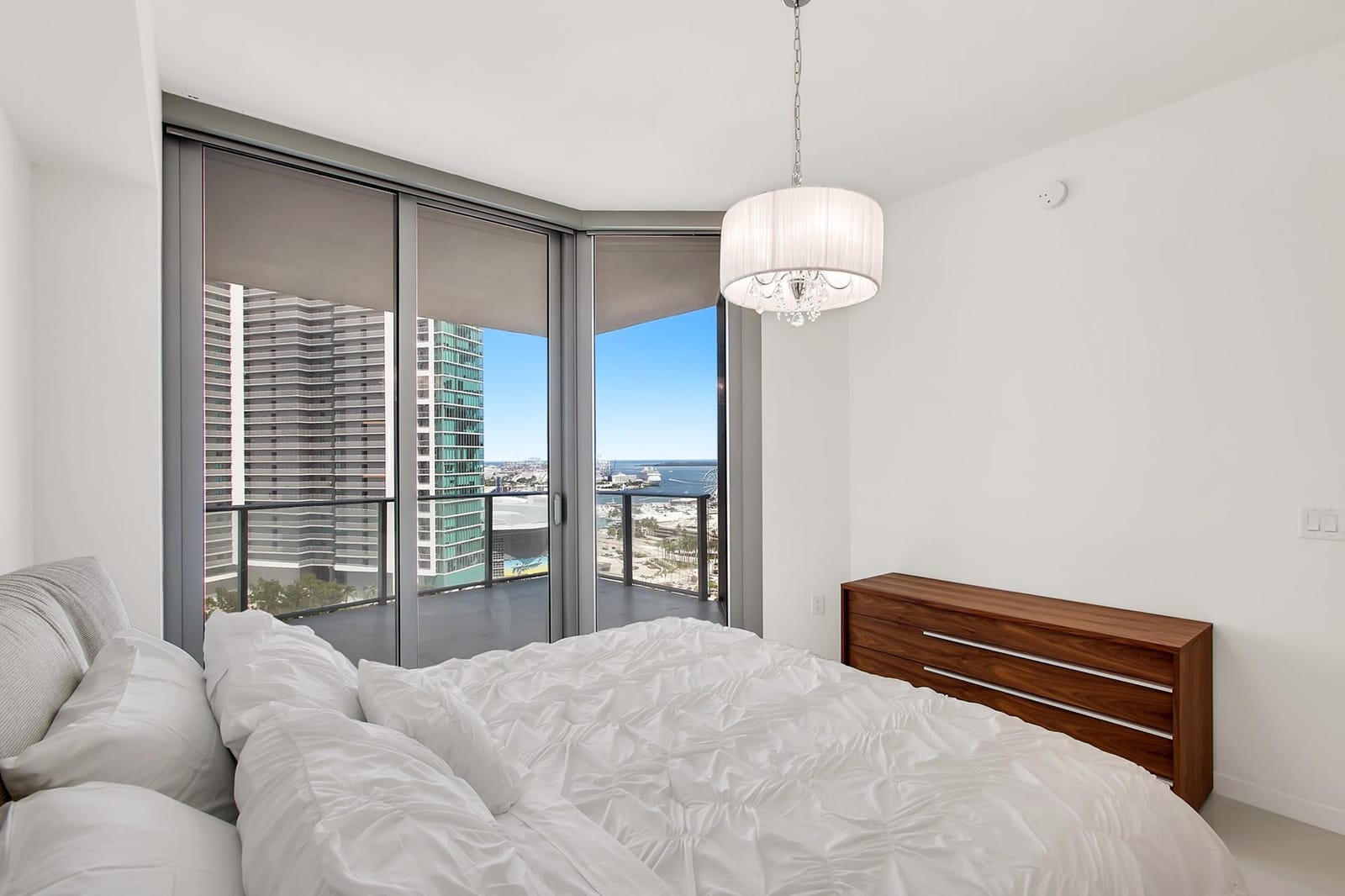 851 NE 1st Avenue 2005, Miami, FL 33132 photo 13
