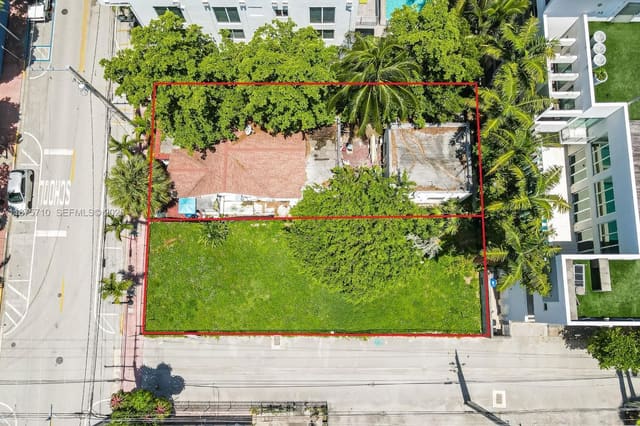 918 4th Street, Ocean Beach, Miami Beach, FL