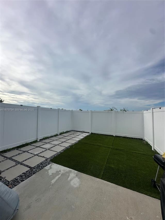 1070 nw 6th terrace Terrace 1070, Florida City, FL 33034