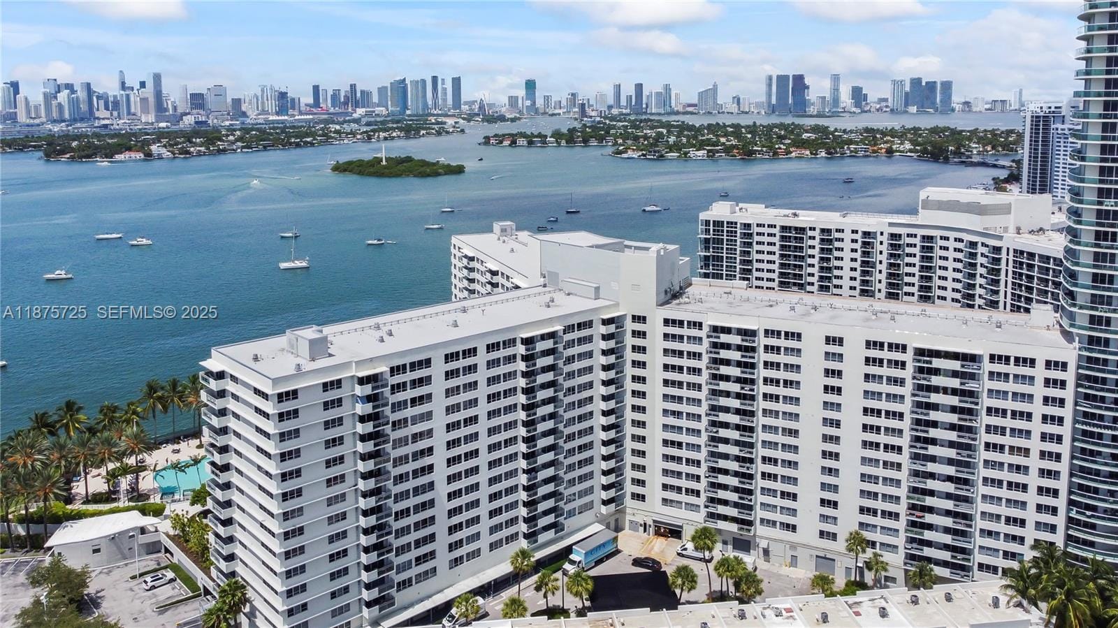 1500 Bay Road 1182S, Miami Beach, FL 33139 photo 2