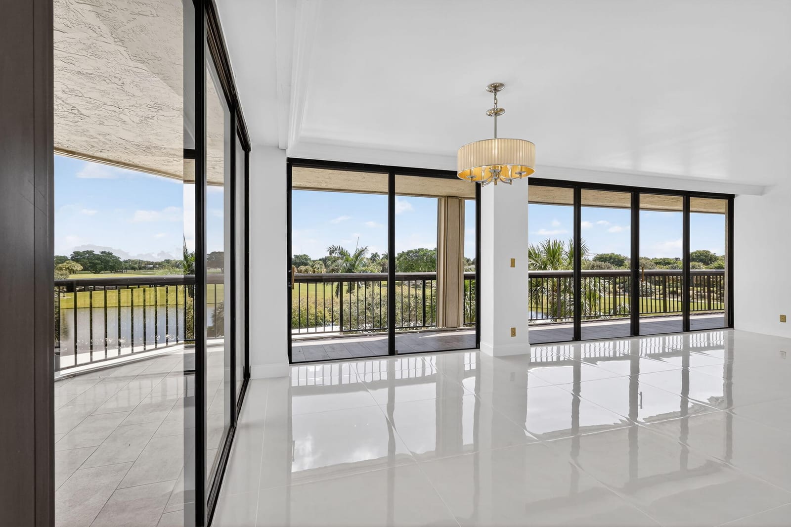 1900 Consulate Place 201, West Palm Beach, FL 33401 photo 10
