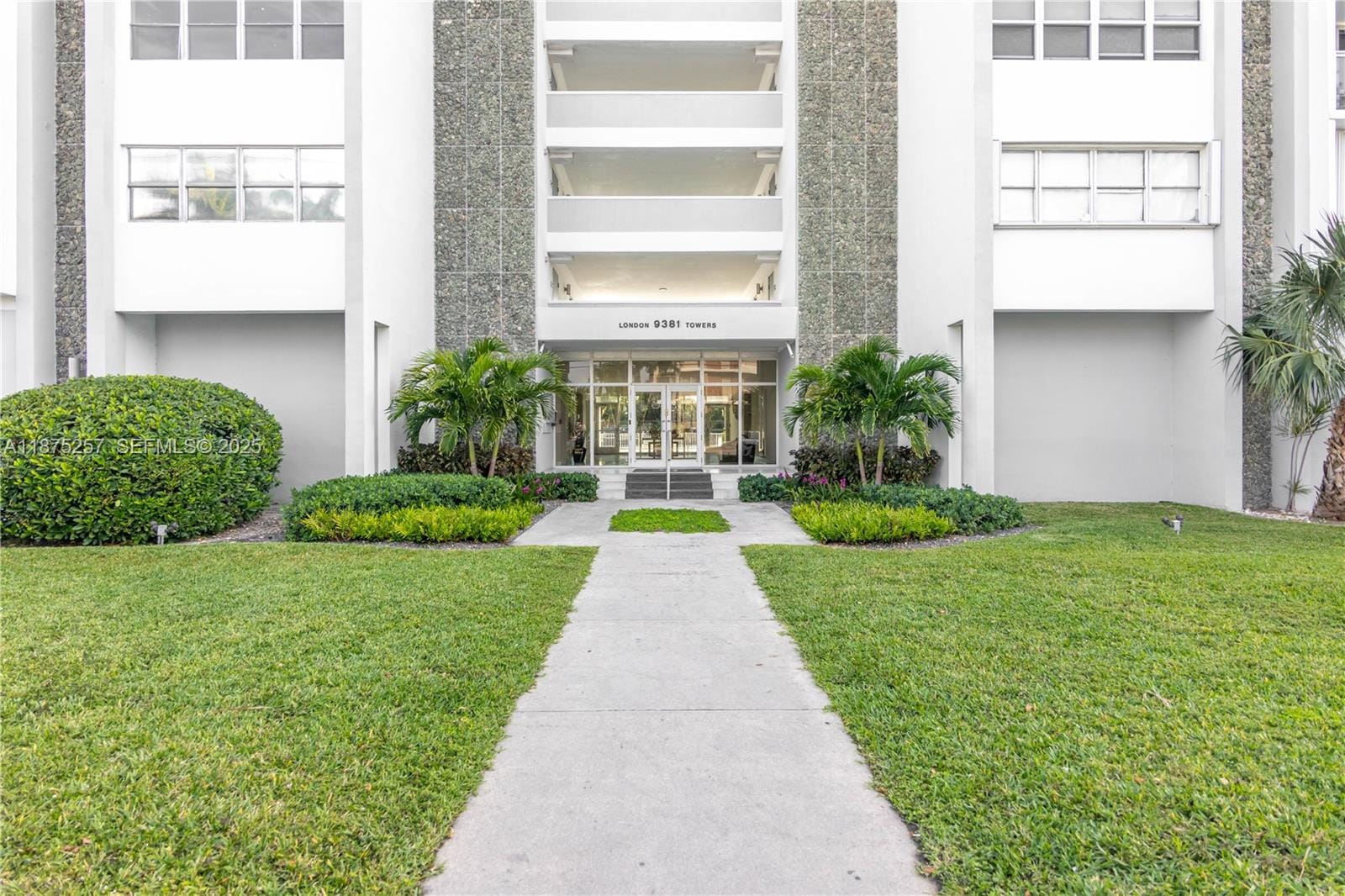 9381 E Bay Harbor Drive 501S, Bay Harbor Islands, FL 33154 photo 2
