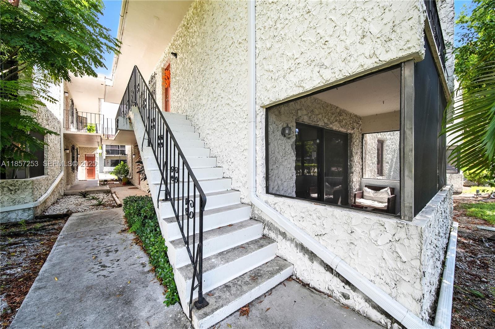 8701 SW 141st Street B1, Palmetto Bay, FL 33176 photo 12